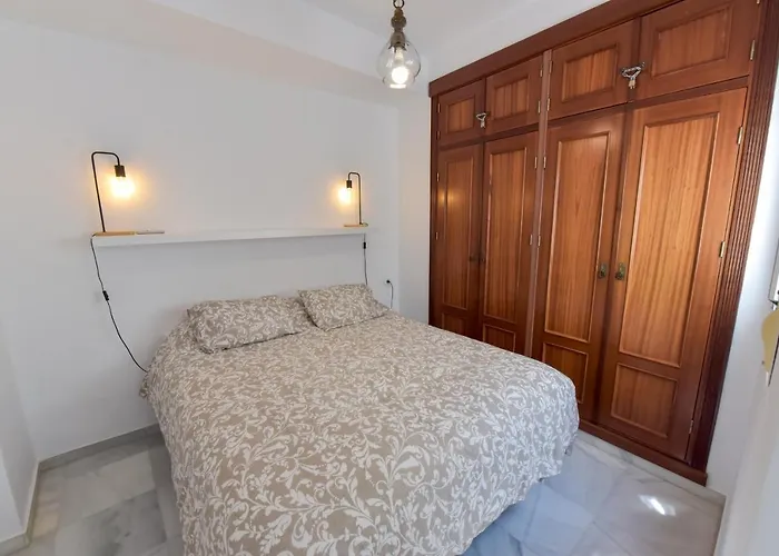 Alohamundi Pureza Ii Apartment Sevilla